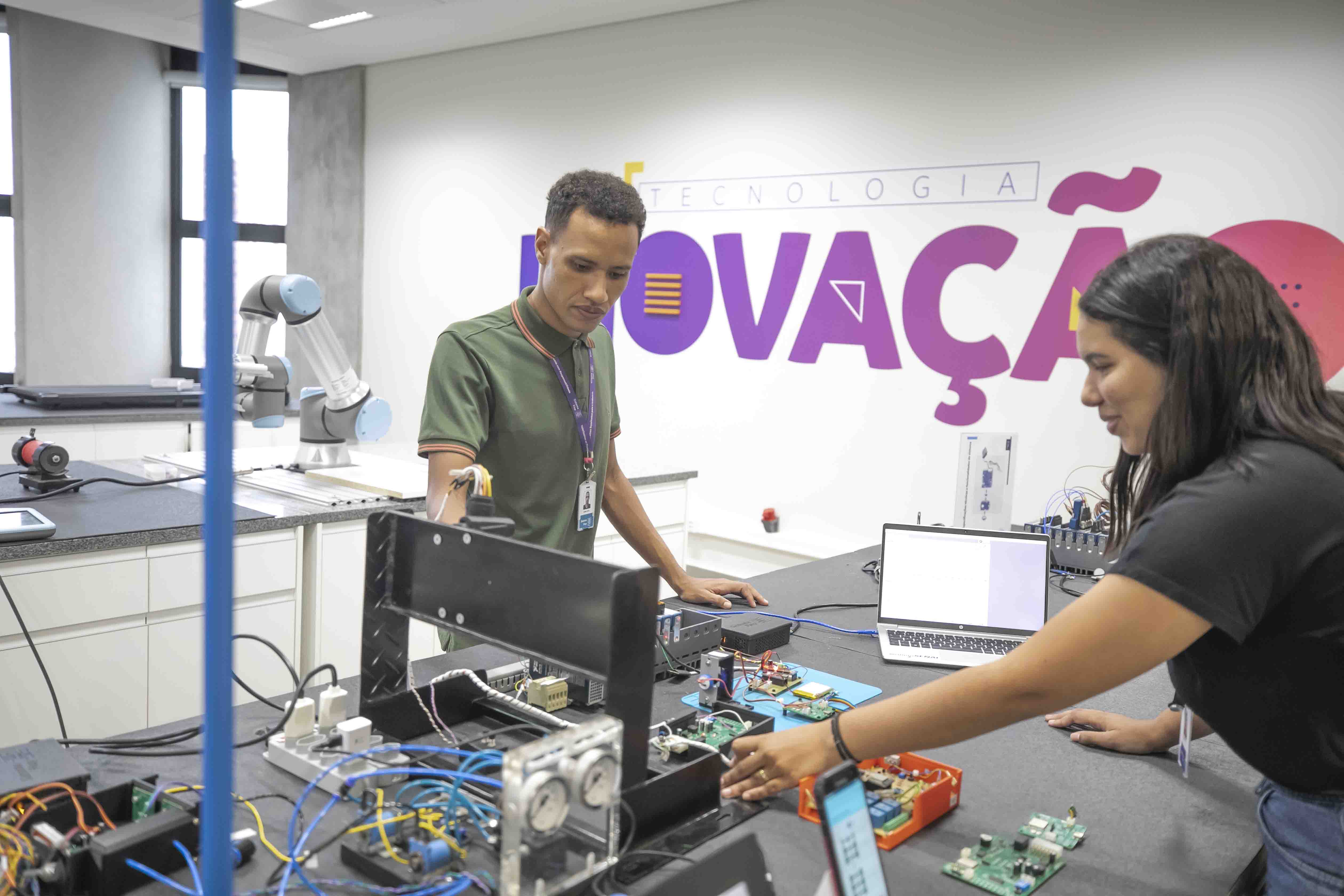 Instituto Senai de Tecnologia da Informação e Comunicação