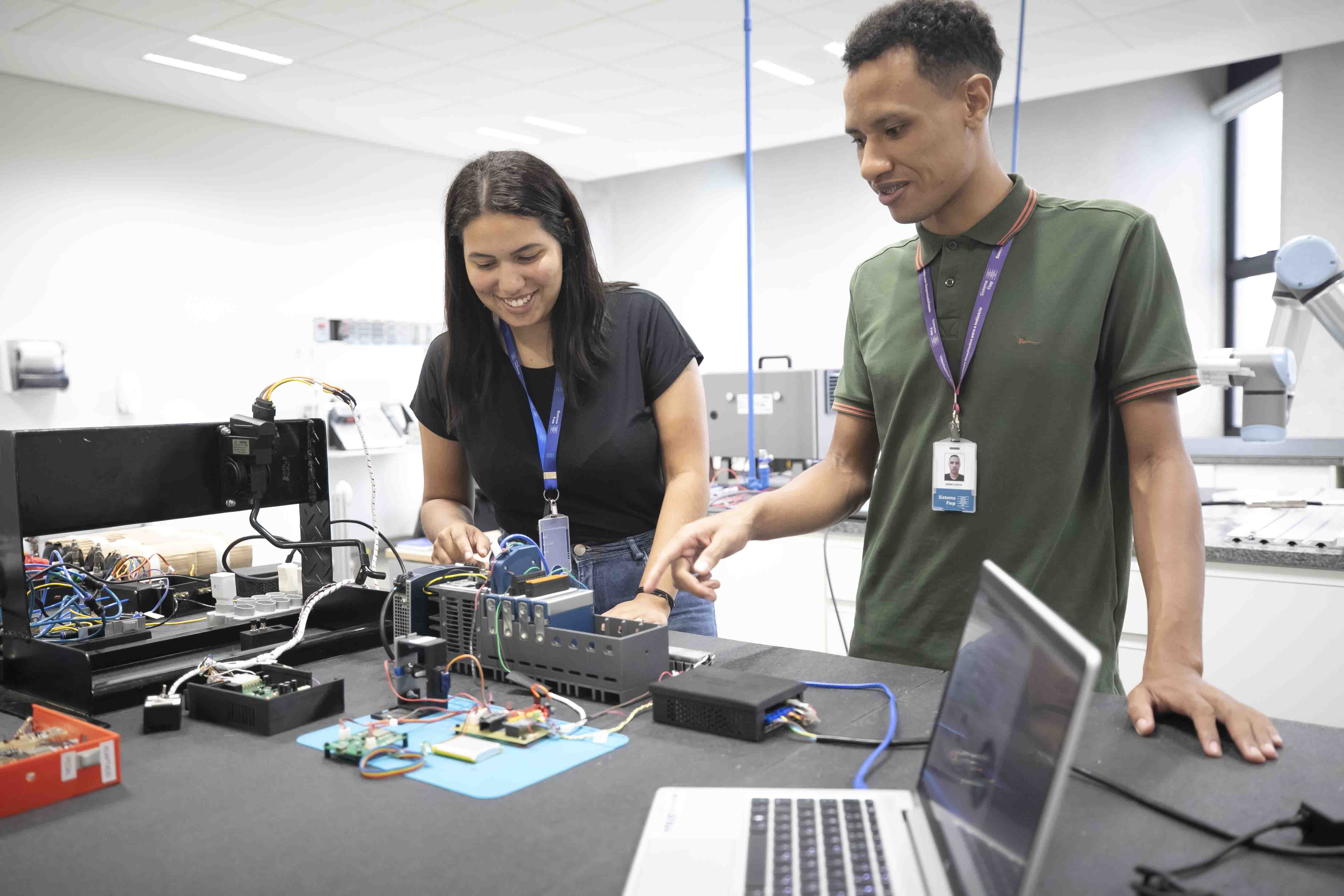 Instituto Senai de Tecnologia da Informação e Comunicação