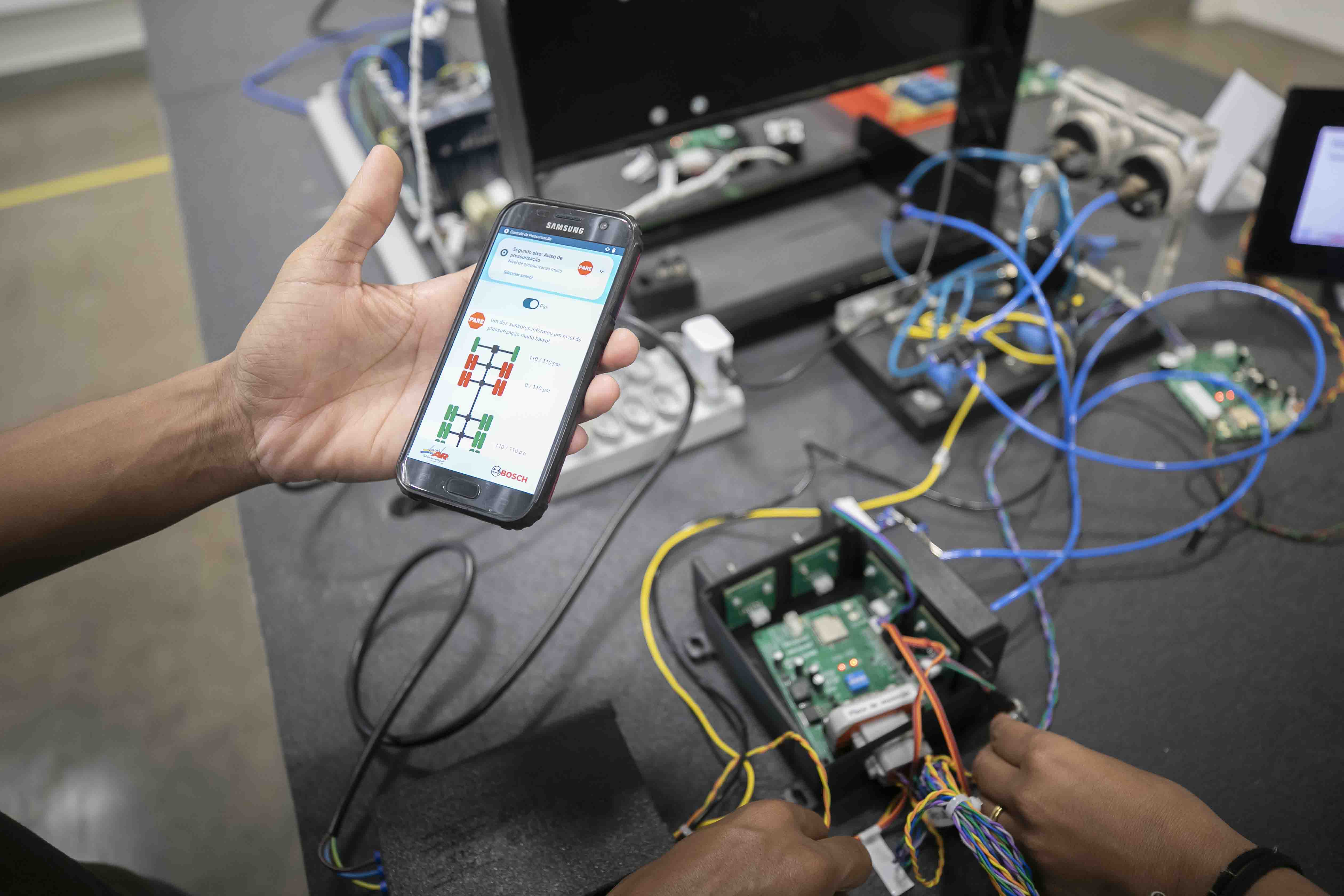 Instituto Senai de Tecnologia da Informação e Comunicação