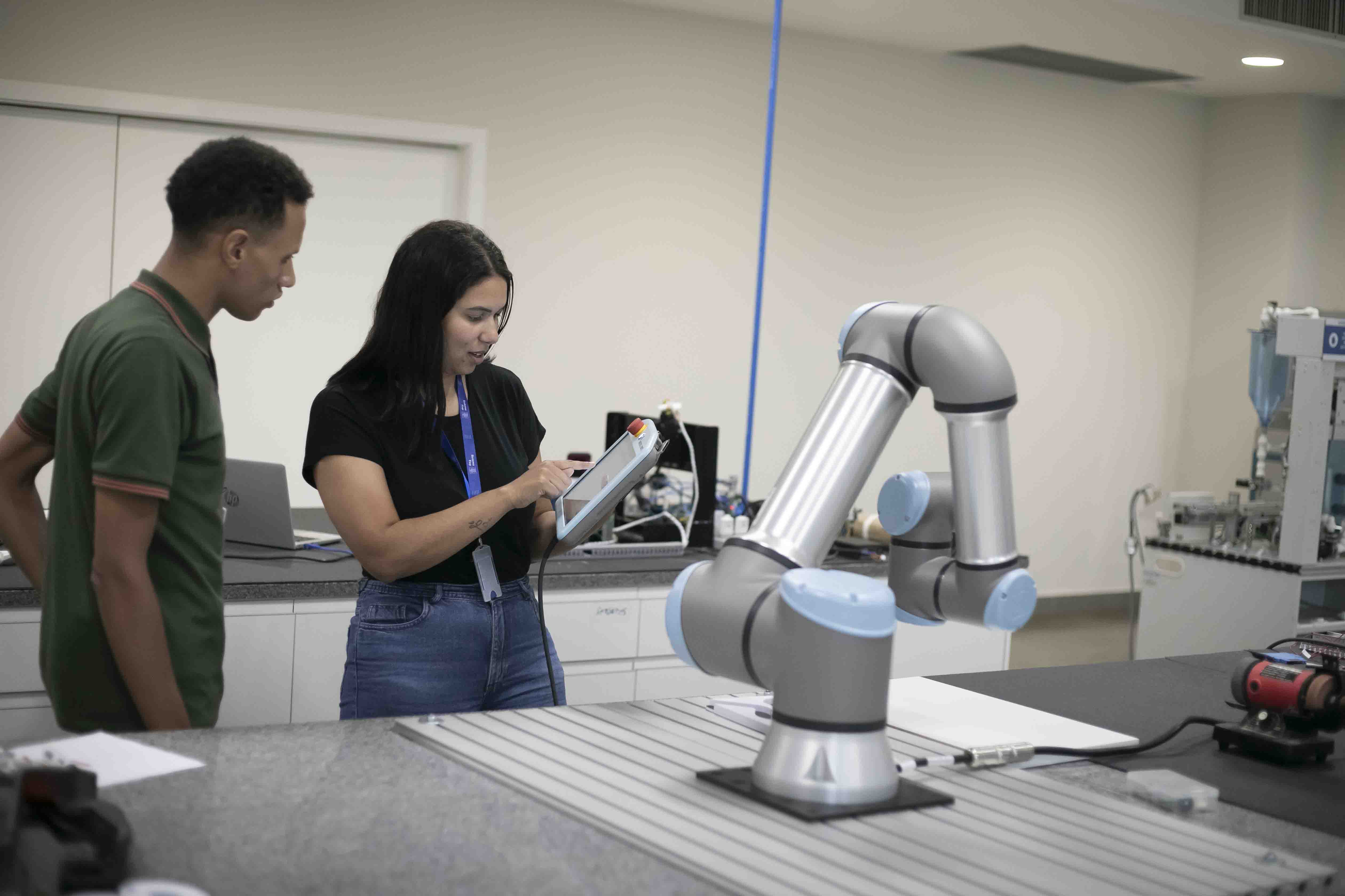 Instituto Senai de Tecnologia da Informação e Comunicação